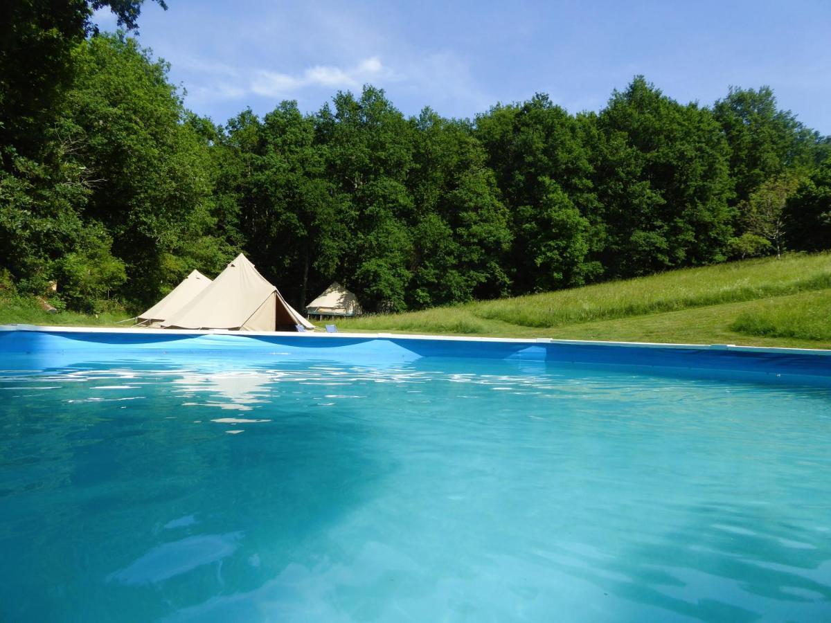 Belair Le Camping Champagnac-de-Bélair Екстериор снимка