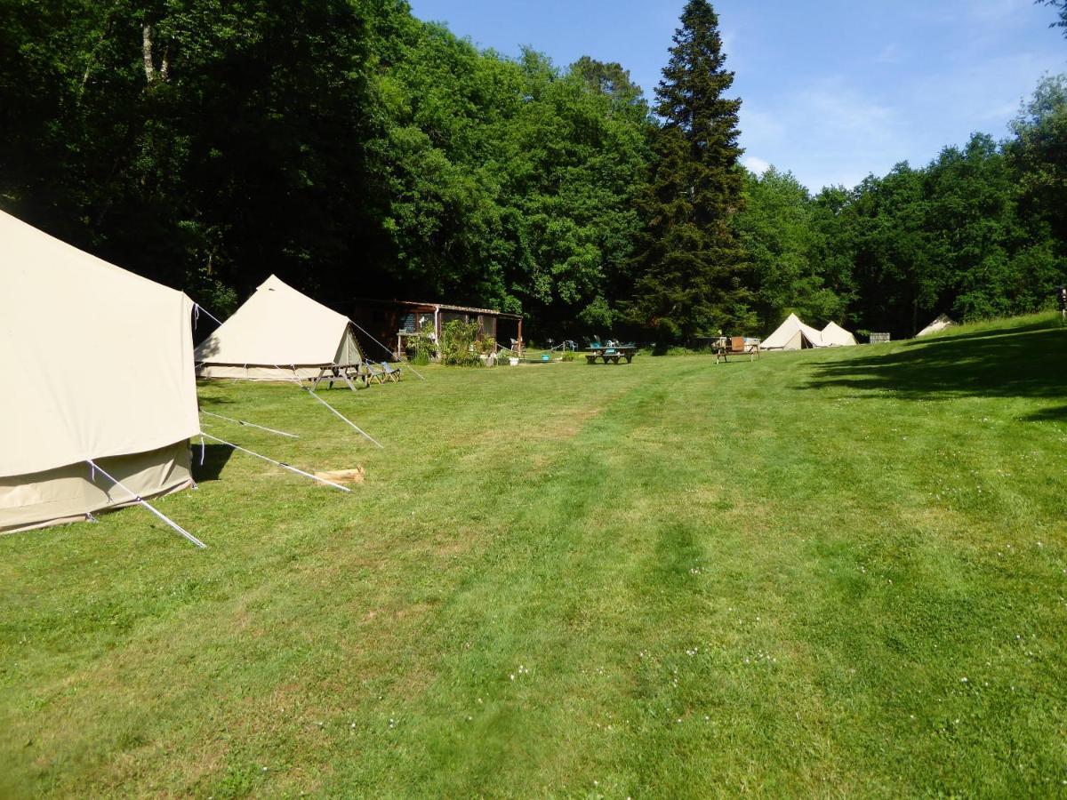Belair Le Camping Champagnac-de-Bélair Екстериор снимка