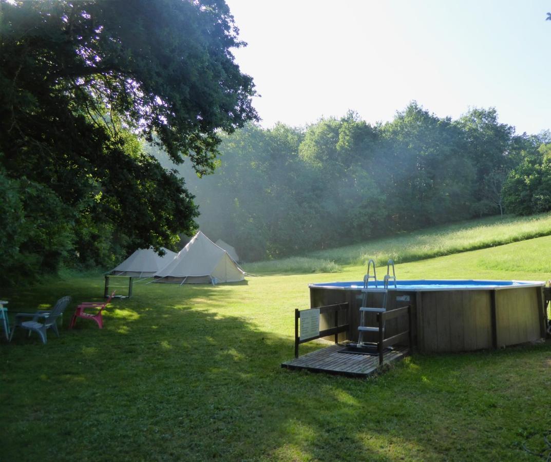 Belair Le Camping Champagnac-de-Bélair Екстериор снимка