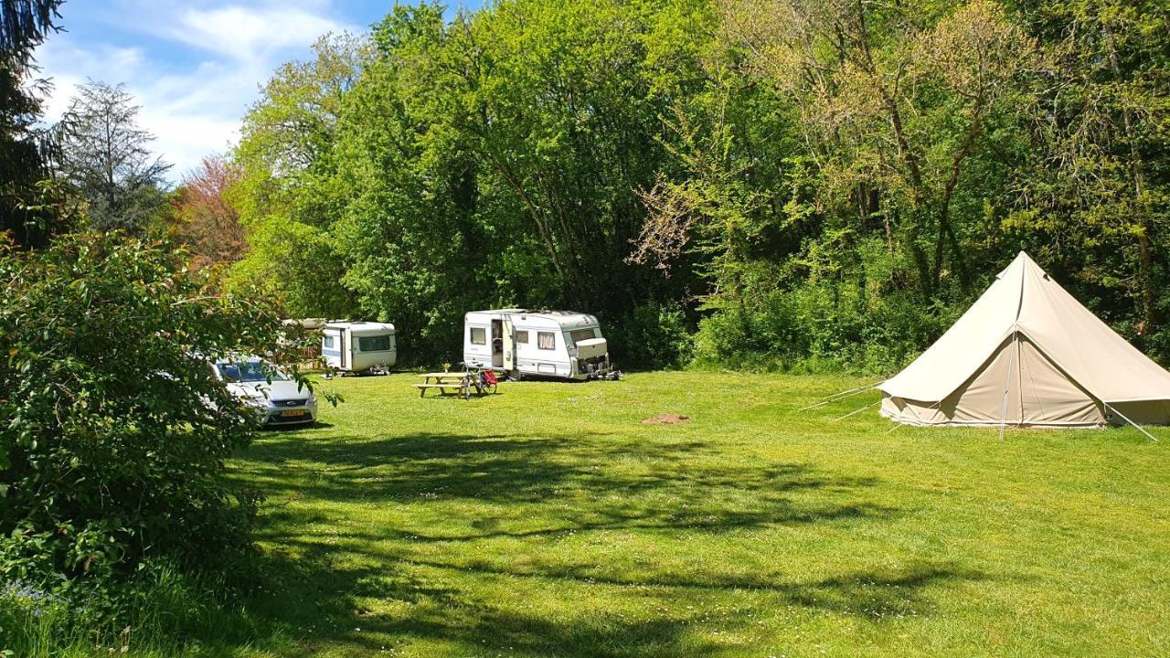Belair Le Camping Champagnac-de-Bélair Екстериор снимка