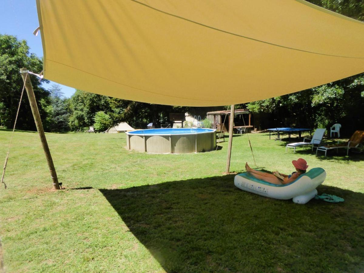 Belair Le Camping Champagnac-de-Bélair Екстериор снимка
