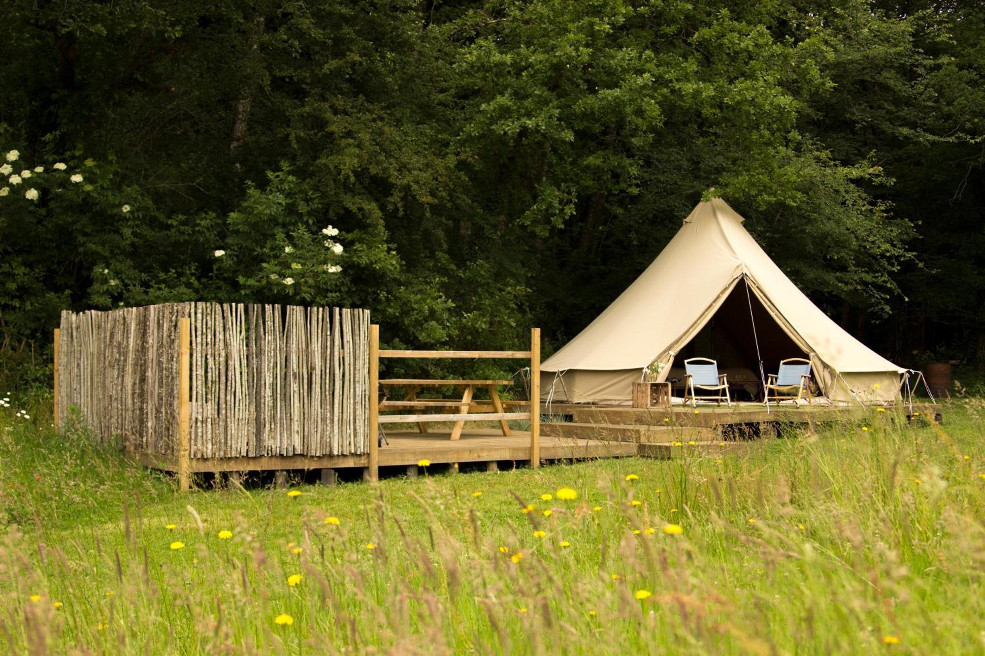 Belair Le Camping Champagnac-de-Bélair Екстериор снимка