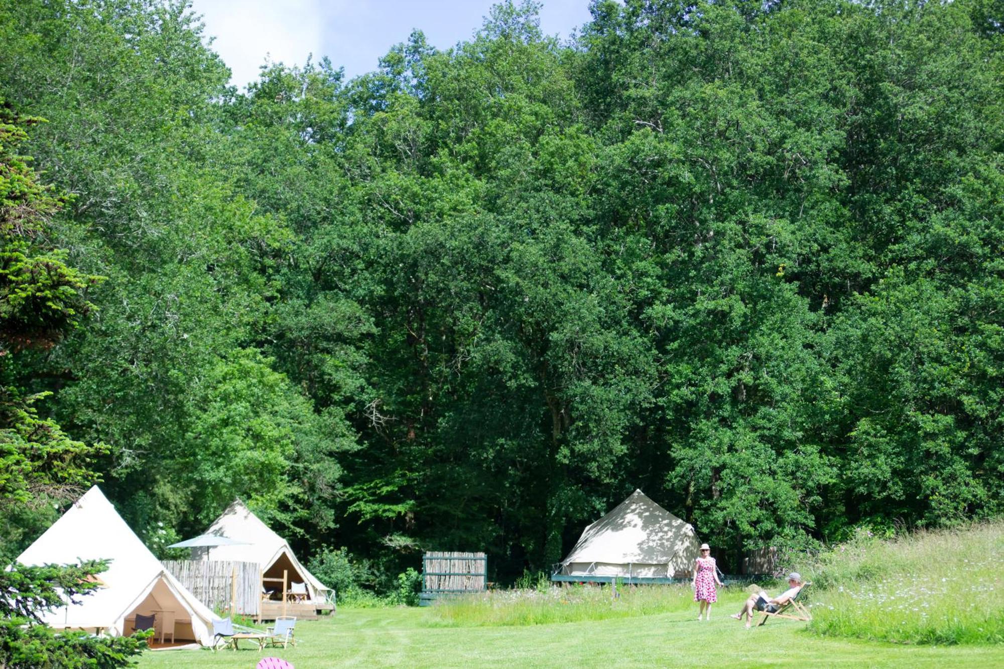 Belair Le Camping Champagnac-de-Bélair Екстериор снимка
